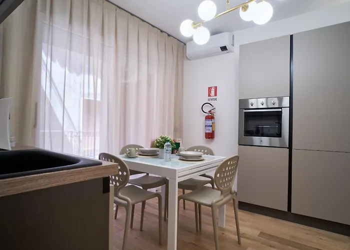 Antifemo - Cairoli Apartments